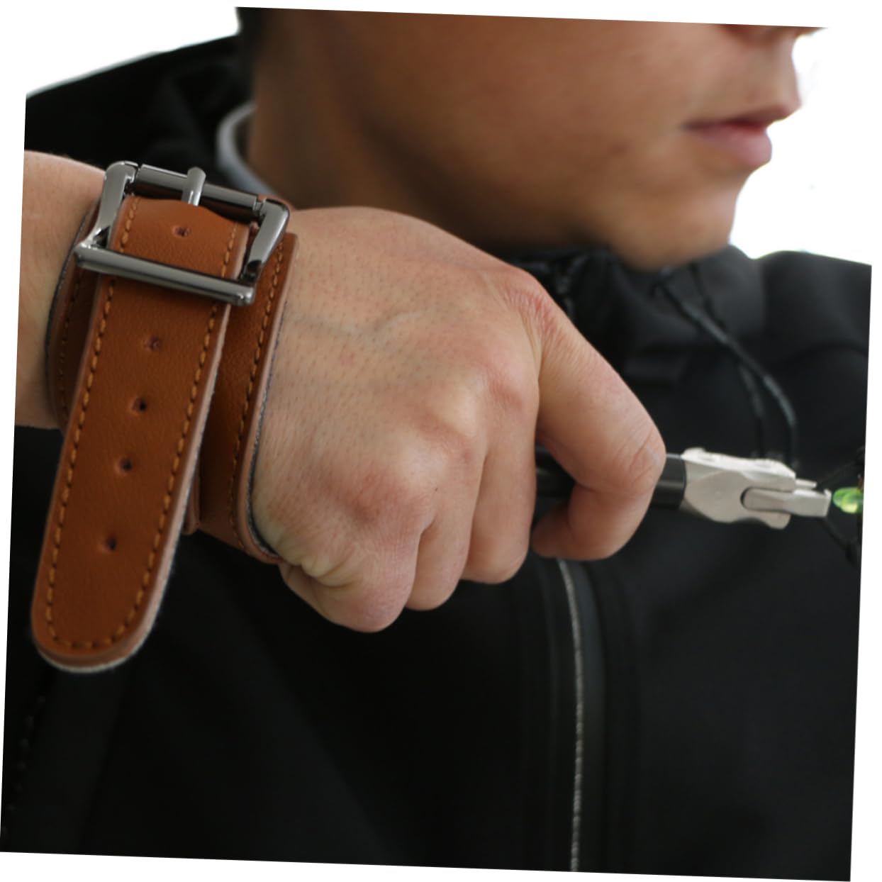 FOYTOKI Arrow Caliper Release Aid Accessory Wrist Strap for Bow and Compound Bow Use Suitable for All Ages Enhanced Accuracy and Consistency Brown Material
