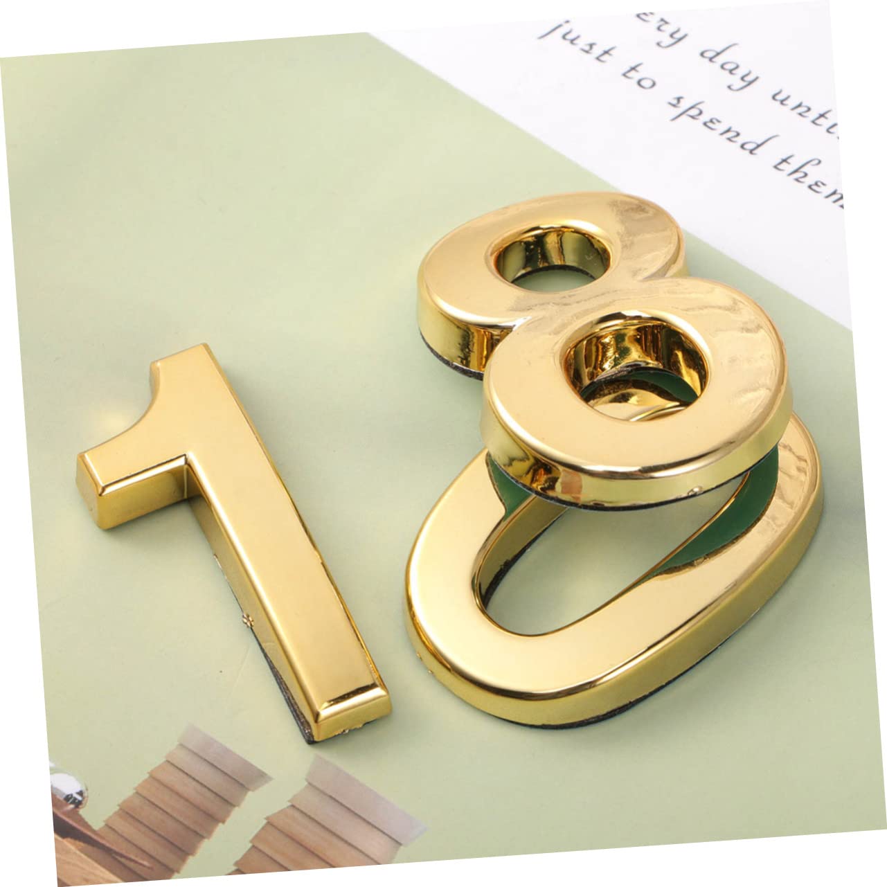 Hemobllo 50 Stück Metallschild Vintage- Mailboxnummern 0-9 Außentor Buchstabenaufkleber Outdoor- Alphabet-aufkleber Tür Hausnummern Vintage-schilder Draussen Büro Türnummer