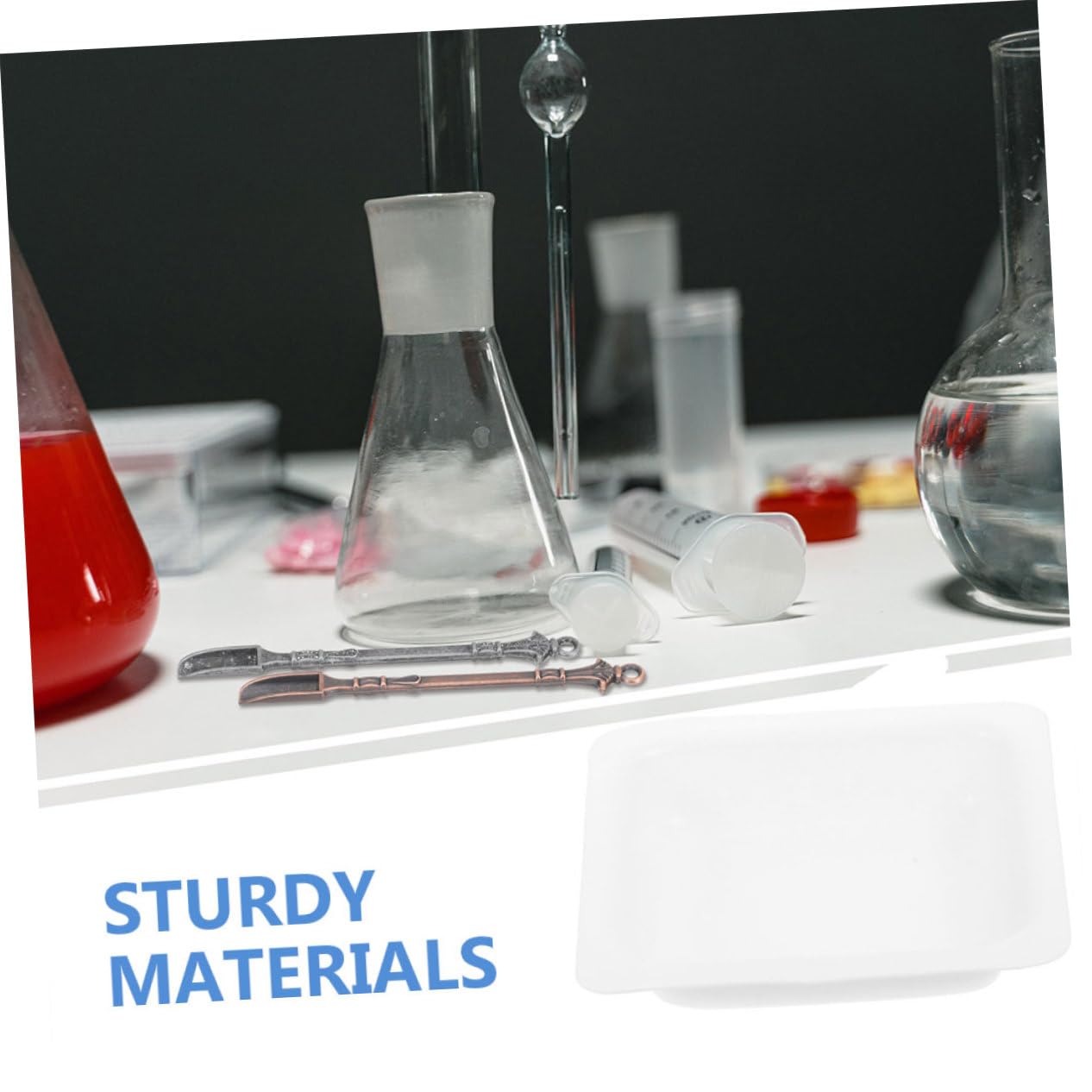 100pezzi Weighing Boats Sturdy Plastic Medium Lab Weighing Trays for Accurate Measurement of Powders and Liquids Easy to Clean and Stackable for Laboratory Use