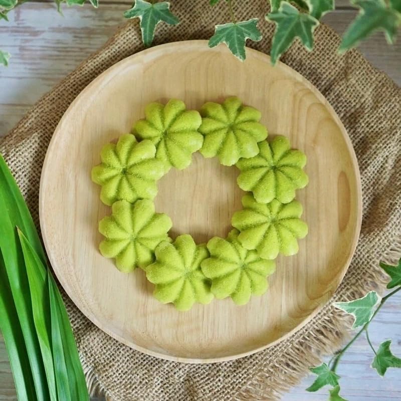 เชฟจ๋า Traditional Thai Pandan Sweet Pancake Mix – Authentic Chewy Singapore-Style Pancake Flour Blend – Easy-to-Prepare Fragrant Snack (1000g)