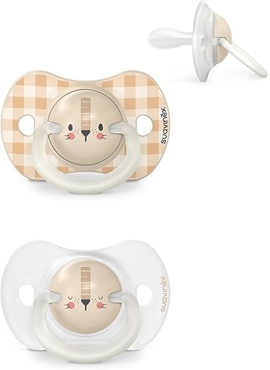 Suavinex, Pack de 2 Chupetes Fluorescentes que Brillan en la Oscuridad con Tetina Fisiológica, Plana y Flexible SX Pro de Silicona para Dormir Bebés 0/6 Meses, Night and Day, Beige