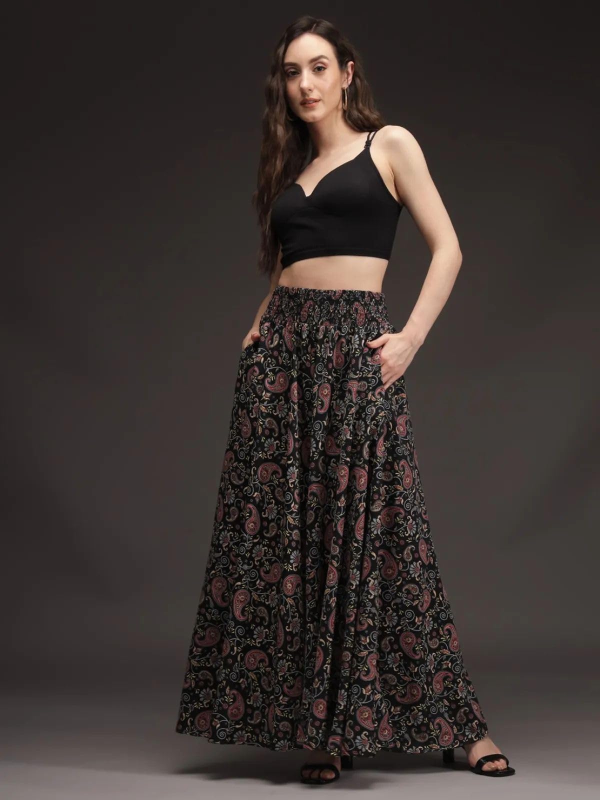 OMFEELS Presented Women Viscose Crepe Flared Printed Palazzo Elasticated Waist Loose-fit & Regular, Casual Wear (Free Size 28 to 42 Waist) (Black Grey)