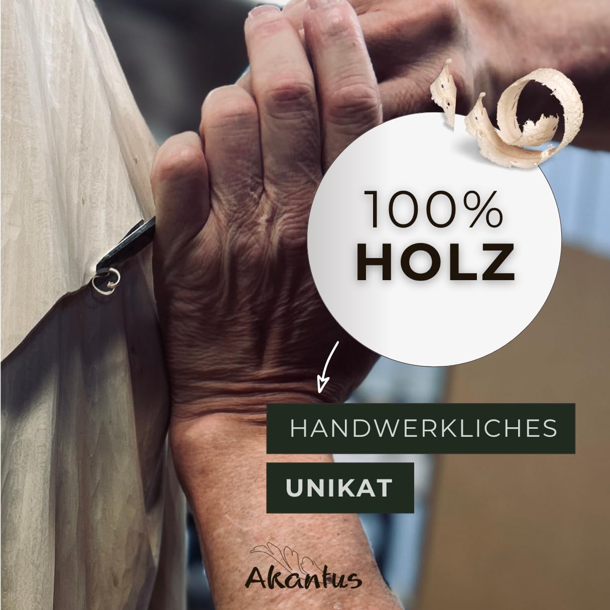 Akantus Krippe aus Holz: HL. Familie Natur mit Krippenbogen (13 cm)