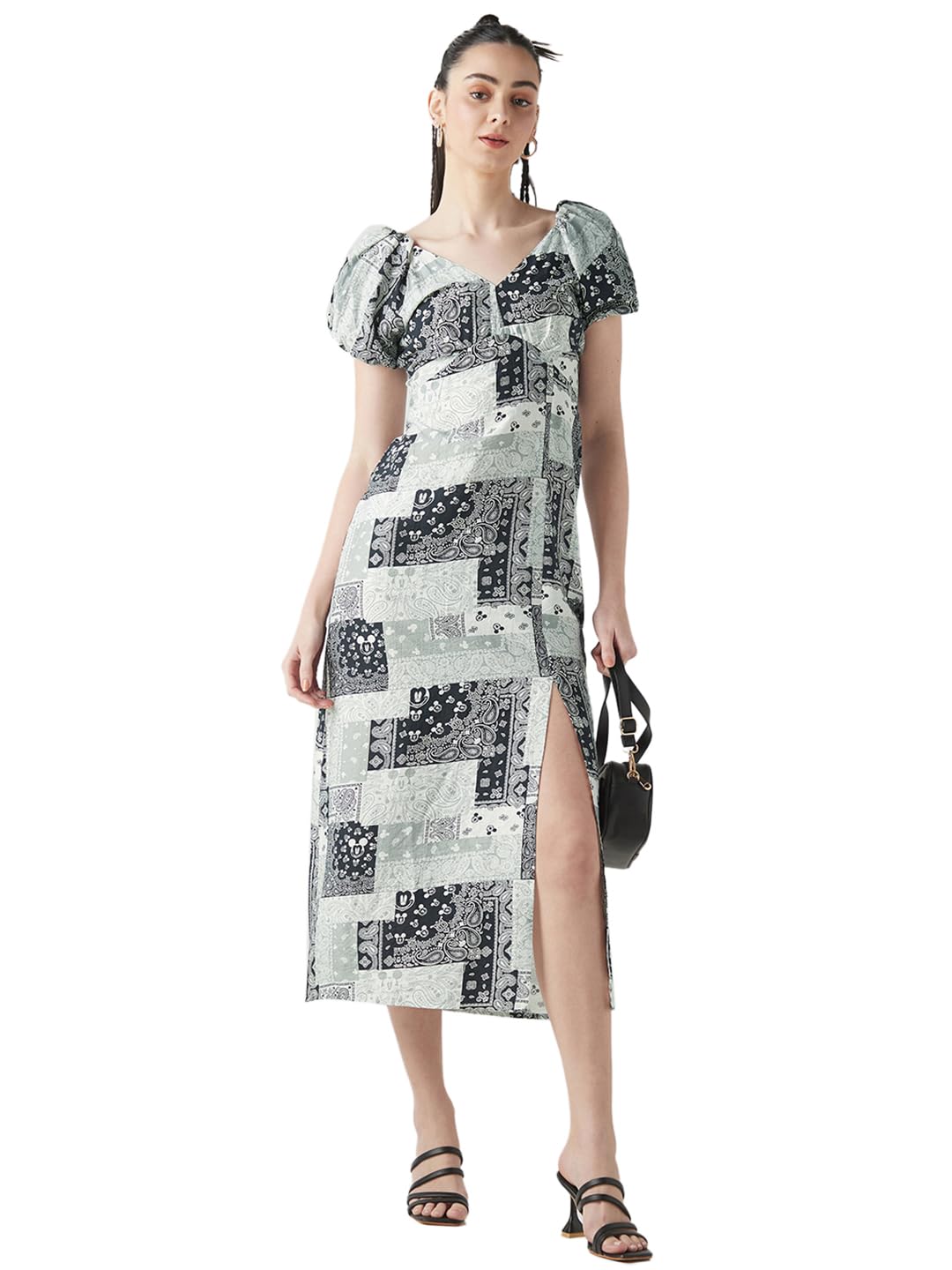 Bewakoof Official Disney Merchandise Mickey Women's All Over Printed Oversized Fit Half Sleeve V-Neck Nylon Blend Dress_635470_Black_L