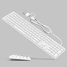 Teclado com fio de tamanho completo para dispositivos Mac OS – suporte dobrável, conexão de cabo na porta USB-A+C, teclado USB Plug-n-Play com teclado numérico para laptop Apple iMac/Mac mini/MacBook