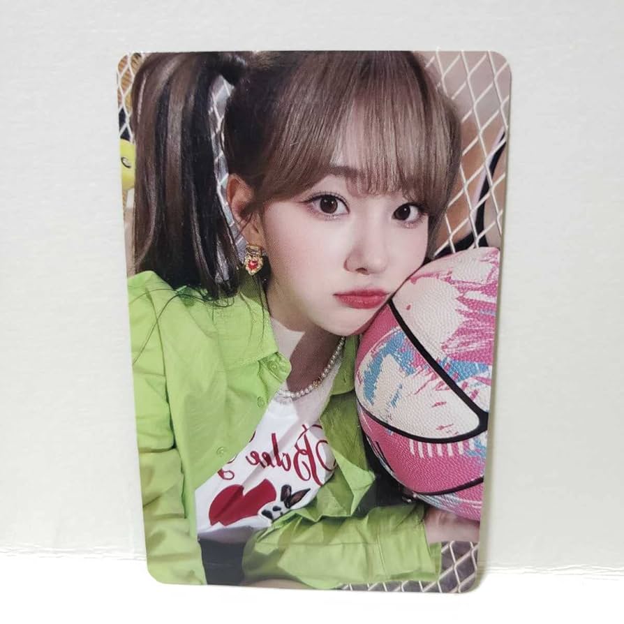 Amazon.co.jp: Kep1erFLY-up 封入特典トレカチェヒョン②