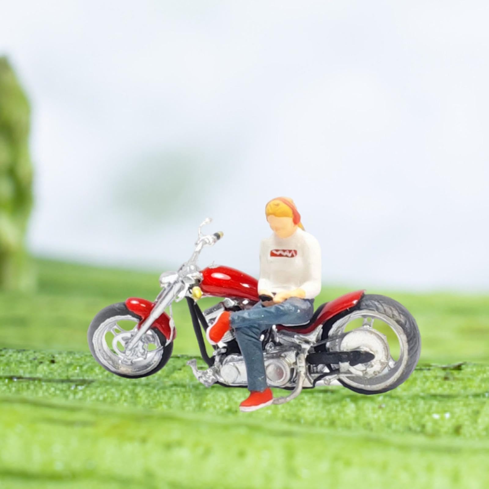 Figurina in 1:64, Ornamento in Miniatura, Decorazione per Diorami, Oggetto di Scena per Film, Decorazione per Scrivania, Figurina in Resina, Bianco