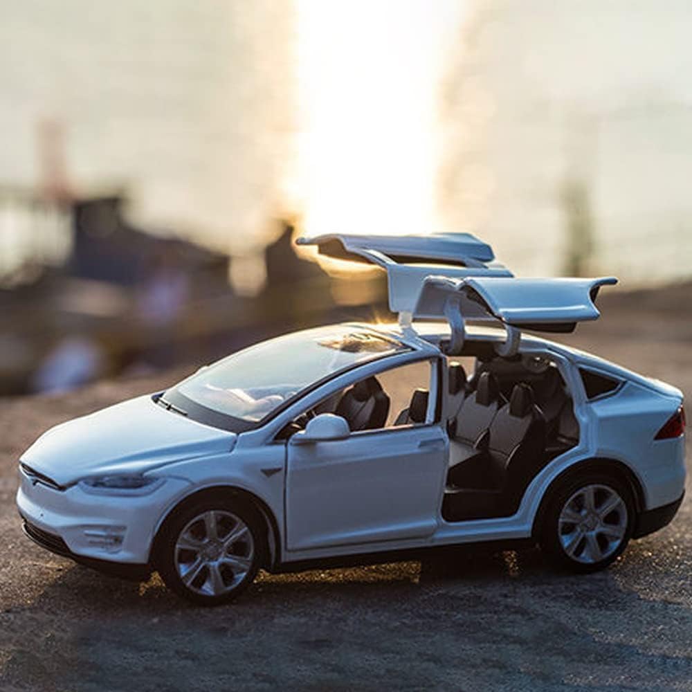 1:32 Scale Model X Alloy Car Model Diecast Toy Vehicles for Kids,Pull Back Alloy Car with Lights and Music, Mini Vehicles Toys for Kids Gift, Children Birthday Gift (White) 4