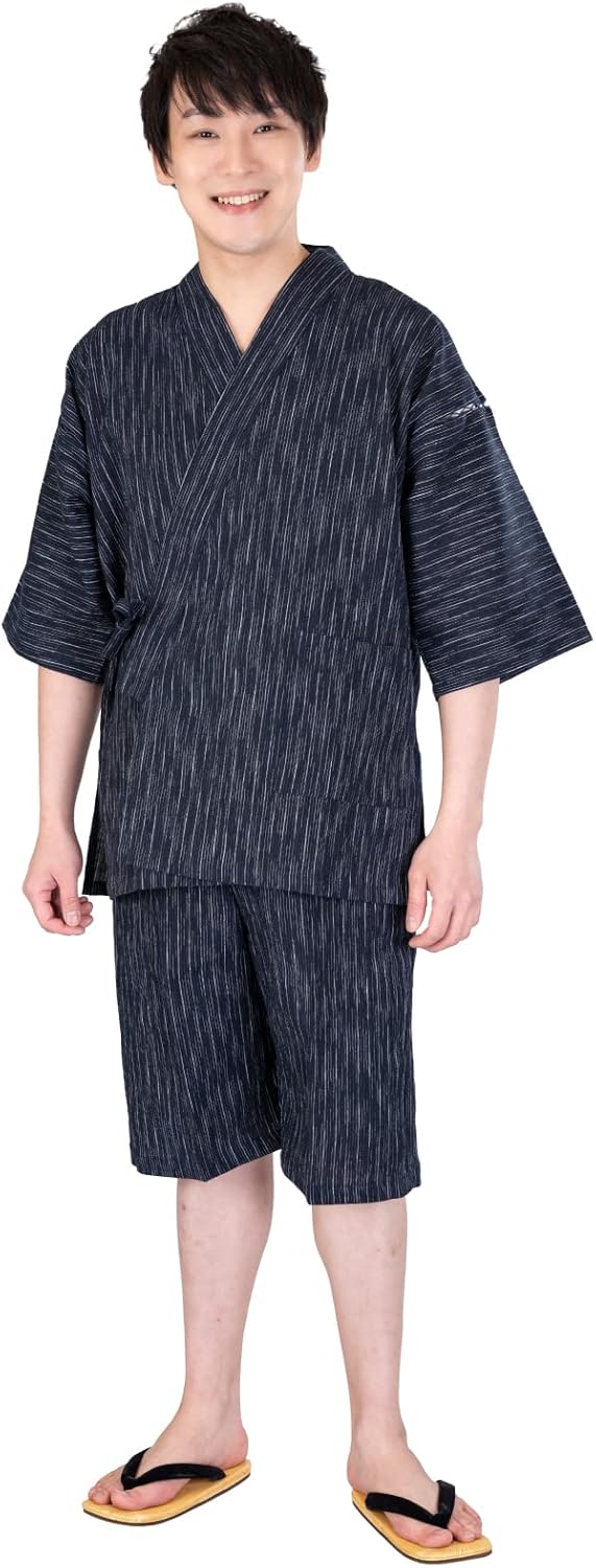 39culture 2020 MEIKO缶バッジ 特典ブロマイド カード/赤倉 初音ミク 39culture 2020 ブロマイド 赤倉 初音ミク×“39Culture”コラボ