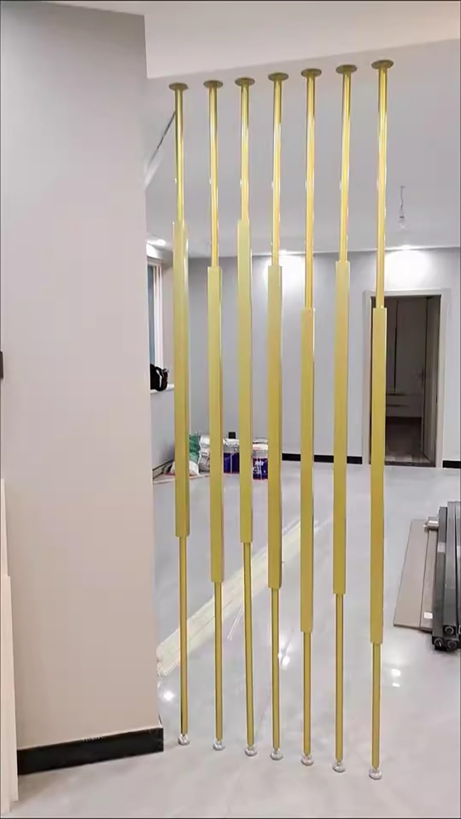 Divisores de habitación de hierro personalizables de 5 pies, modernos postes divisores de suelo a techo sin taladrar para una elegante separación de espacios (8 piezas de 158 cm de altura)