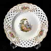 Meissen古マイセン/※美術館級 超レア1級品 ワトー上級4面絵付透かし皿A Meissen古マイセン/※美術館級 超レア1級品 ワトー上級4面絵付