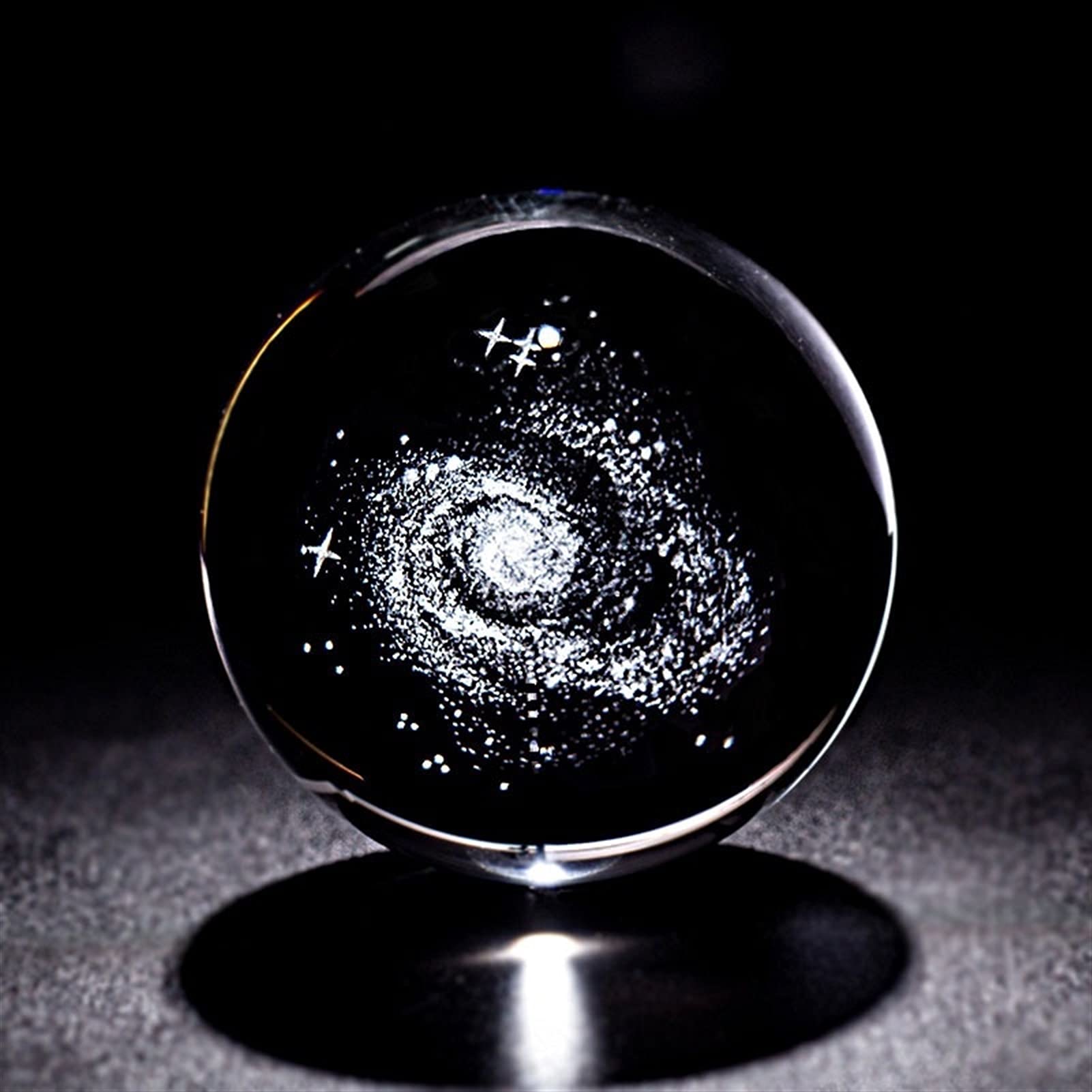 bola de cristal (en la magia occidental) Bola de cristal 3D con láser grabado Cuarzo Esfera de vidrio Decoración del hogar Ornamentos Globe Galaxy Miniaturas Figuras creativas Regalos bola de cristal(