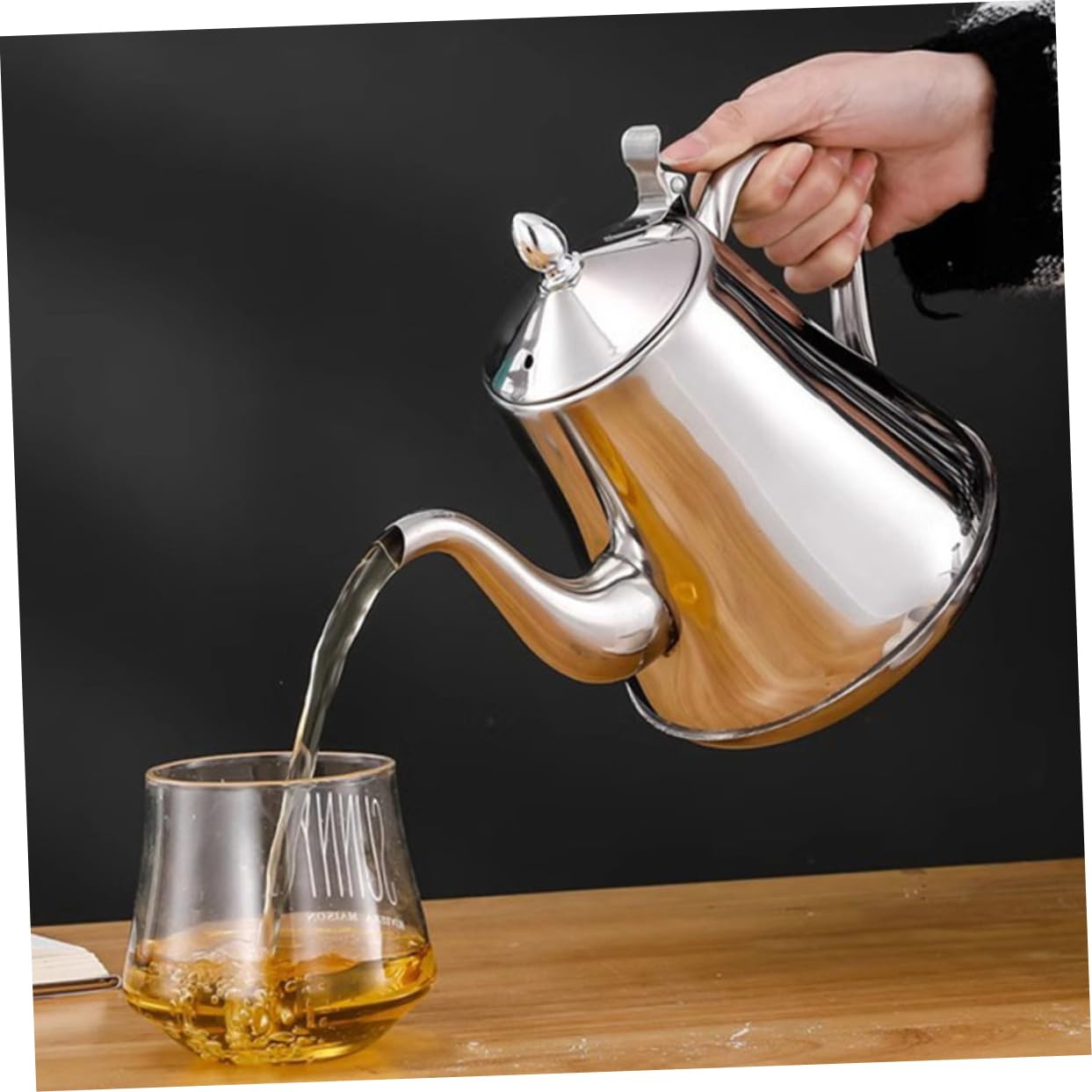 Schwanenhalskessel aus Edelstahl Kaffeekännchen mit Langem Ausguss Wasserkocher für Büro und Zuhause Teekanne mit Hitzebeständigem Griff Praktisches Kaffeezubehör