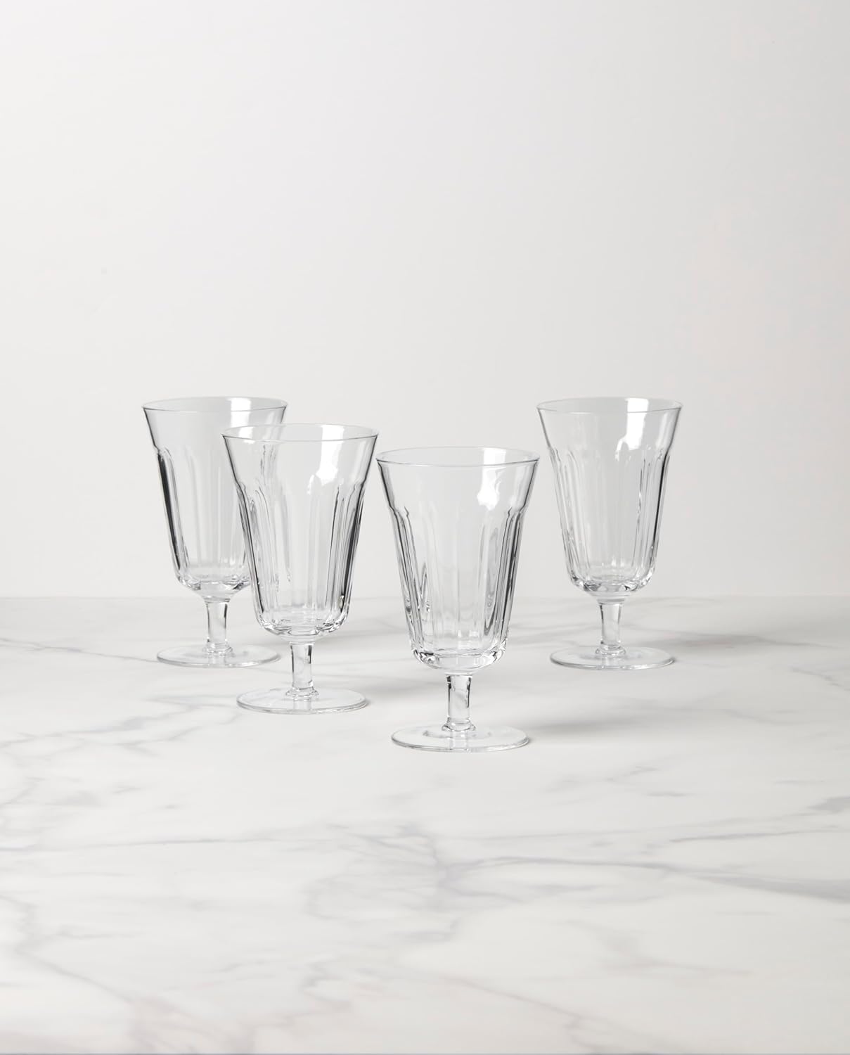 アンティークグラス オペーク（乳白色）ツイストステム ゴブレット