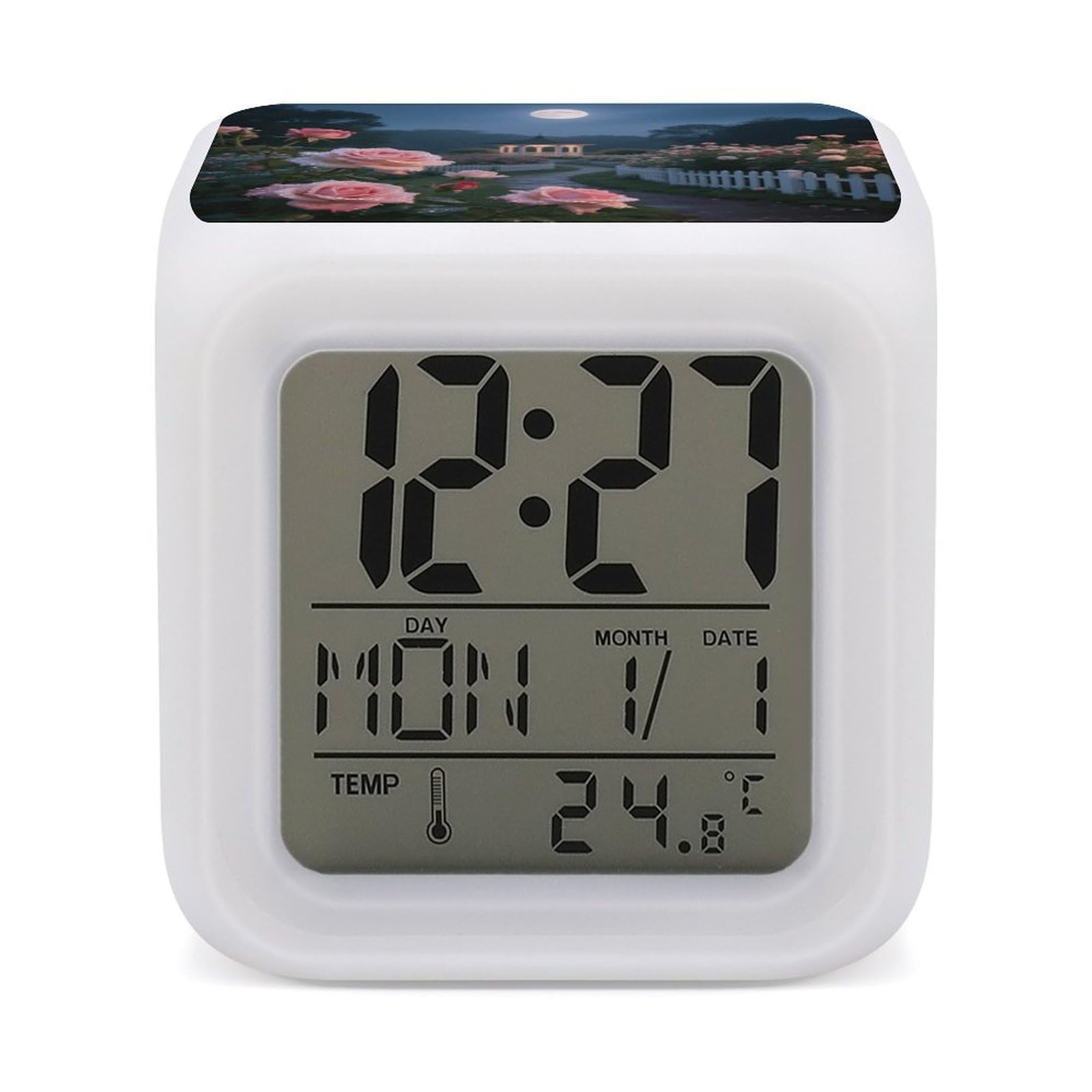 Reloj despertador digital LED a pilas para evitar cables y controlar la temperatura ambiente