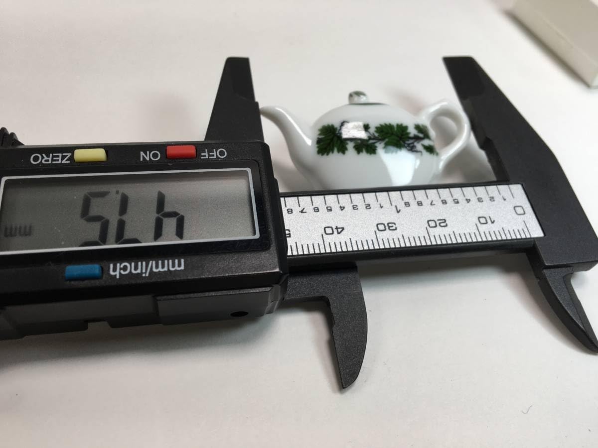 極 マイセン Meien 急須 ポット型 ミニ 陶器製ピンブローチ ピンズ 箱