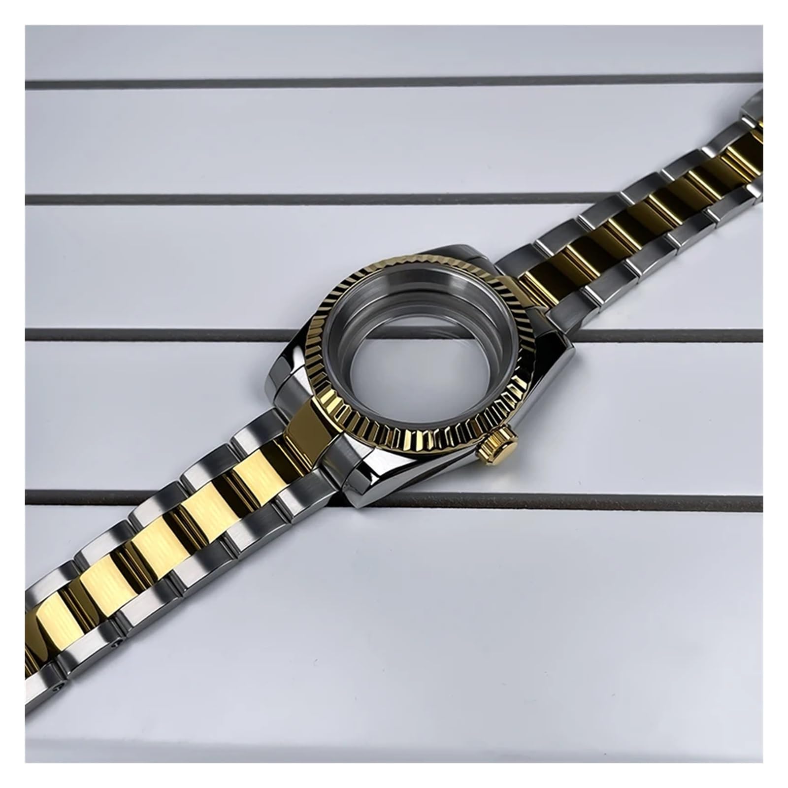 1 pezzo da 39 mm NH35 cassa DJ2T lunetta scanalata oro giallo vetro zaffiro SK Mod DJ parti di modifica adatte for orologio in acciaio NH35/36