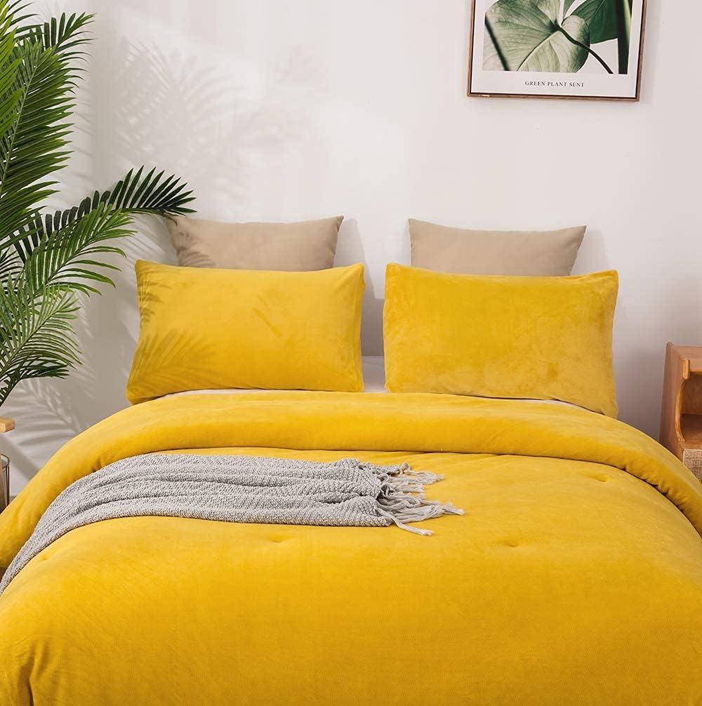 Buy 1 get 1 KAREVER Yellow Velvet Comforter Set Queen Solid Yellow Color Flannel Velvet Bedding Comforter Set All Yellow 3 PCs Shaggy Soft Warm and Durable Flannel Blanket Queen