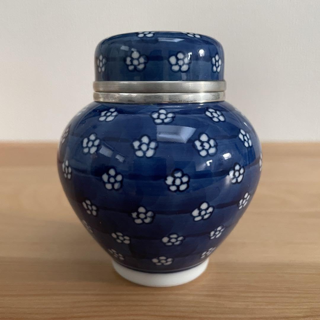 Amazon.co.jp: 保管品源右衛門 × 錫半 コラボ 錫 茶壺 茶筒 染付梅地紋 