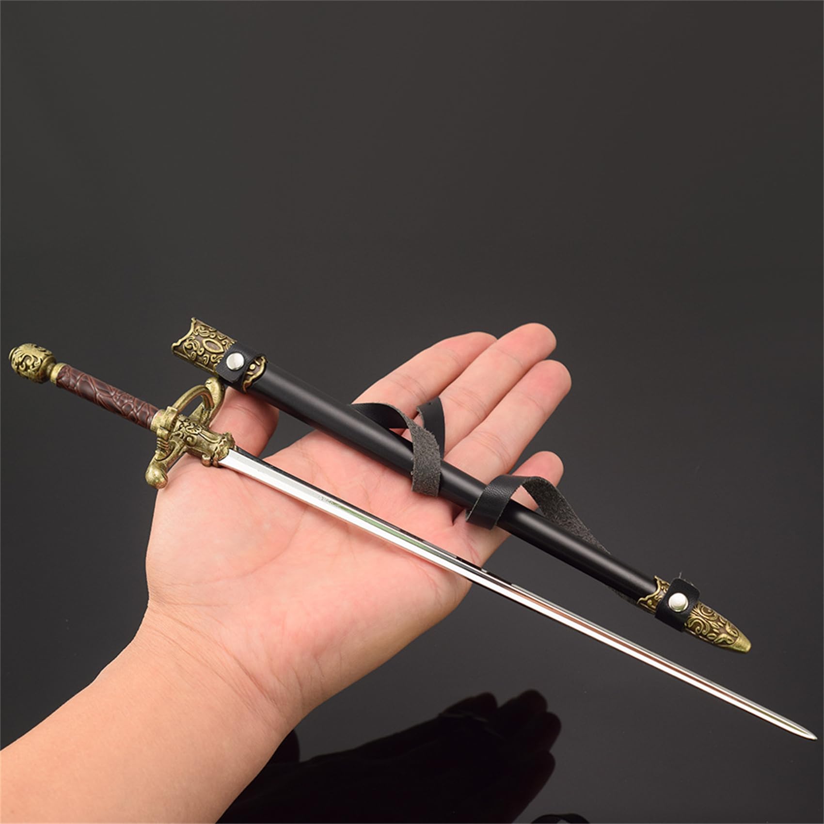 ゲーム・オブ・スローンズ ダークシスター 金属製 模造刀 西洋剣 美術品 ゲーム・オブ・スローンズ ダークシスター 金属製 模造刀 西洋剣