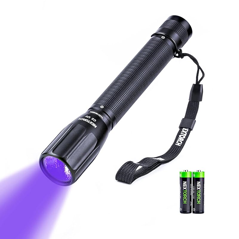 Lanterna UV LED 405 nm para Detectar Urina de Gatos e Cães NEXTORCH C2UV Preta