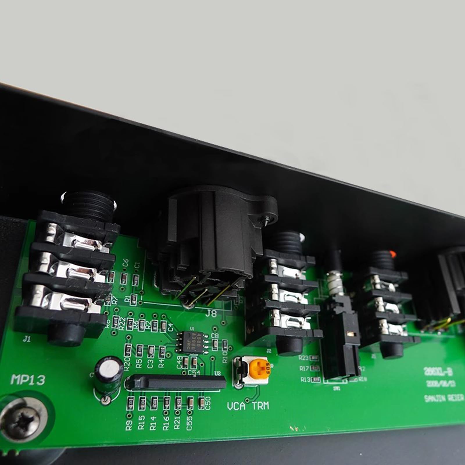 Crossover Activo, Limitador De Compresor Estéreo De Doble Canal, Ajuste De Ecualización De Reverberación, Antiaullidos, Equipo De Sonido para Presentaciones En Escenario