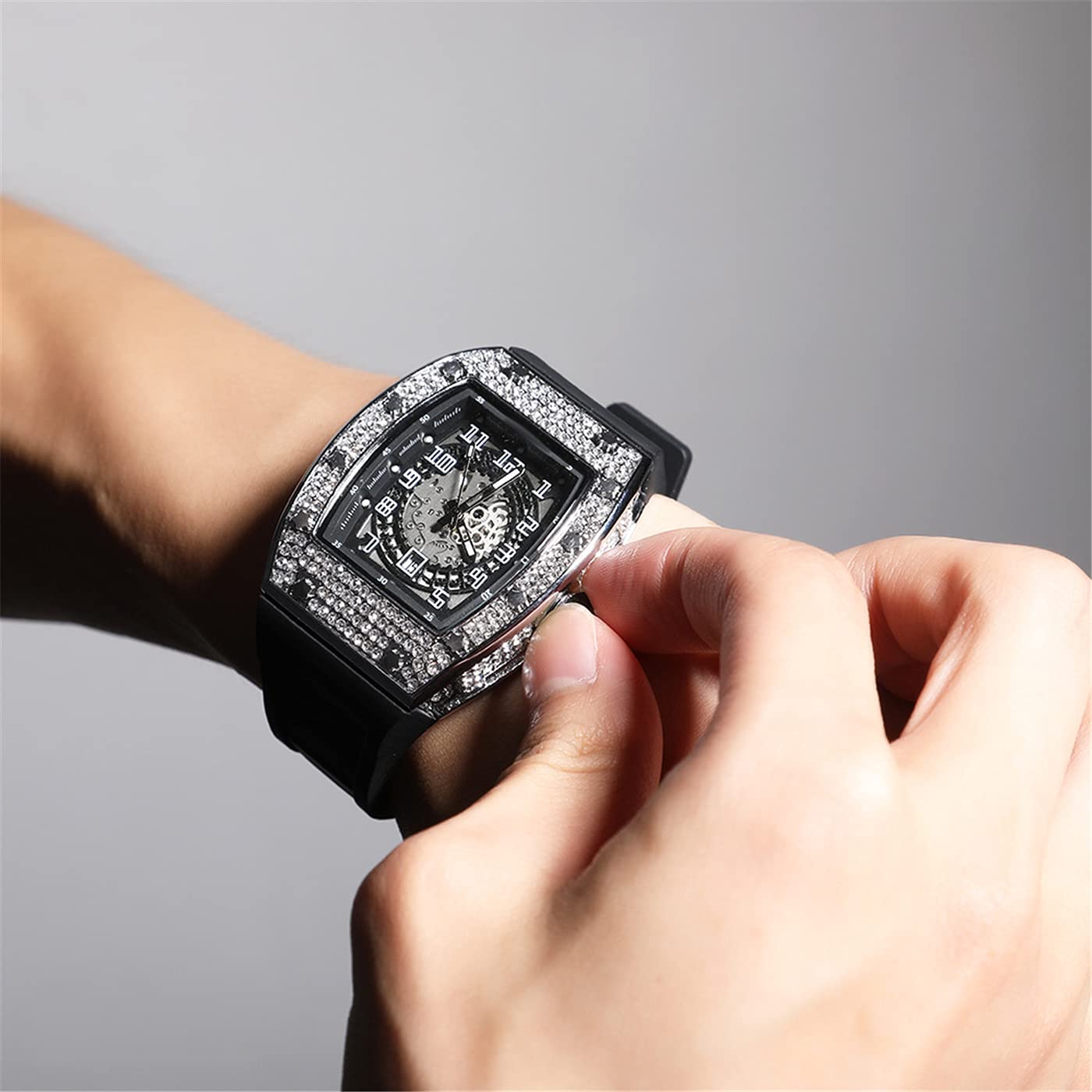 ICEDIAMOND Bling CZ Diamond Skeleton Barrel Dial Orologio al quarzo orologio da uomo con calendario giorno ghiacciato Hip Hop Fashion Watch, Nero-argento, Moda