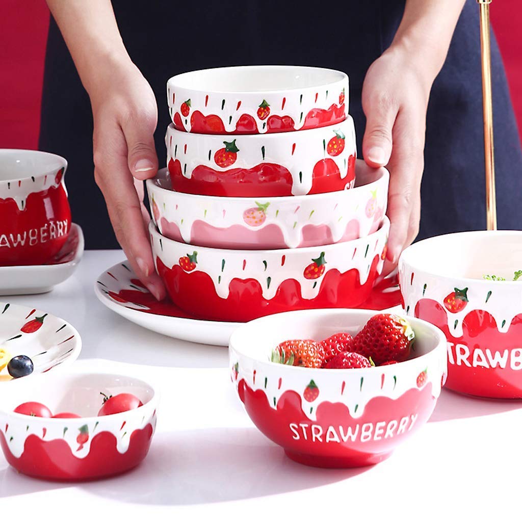 Amazon｜陶磁器食器セット、レッドクリームストロベリーパターン