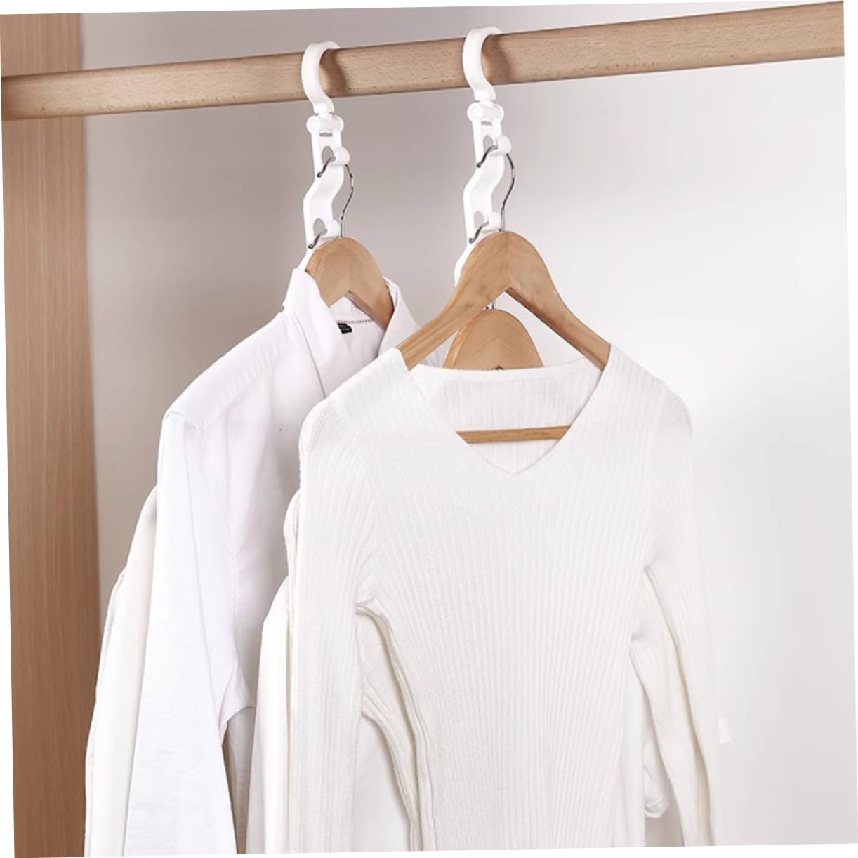 KOMBIUDA Maximize Your Closet Space 2 Pack Rotating Space Saving Hangers Wardrobe Organizer Coat Hanger for Clothing