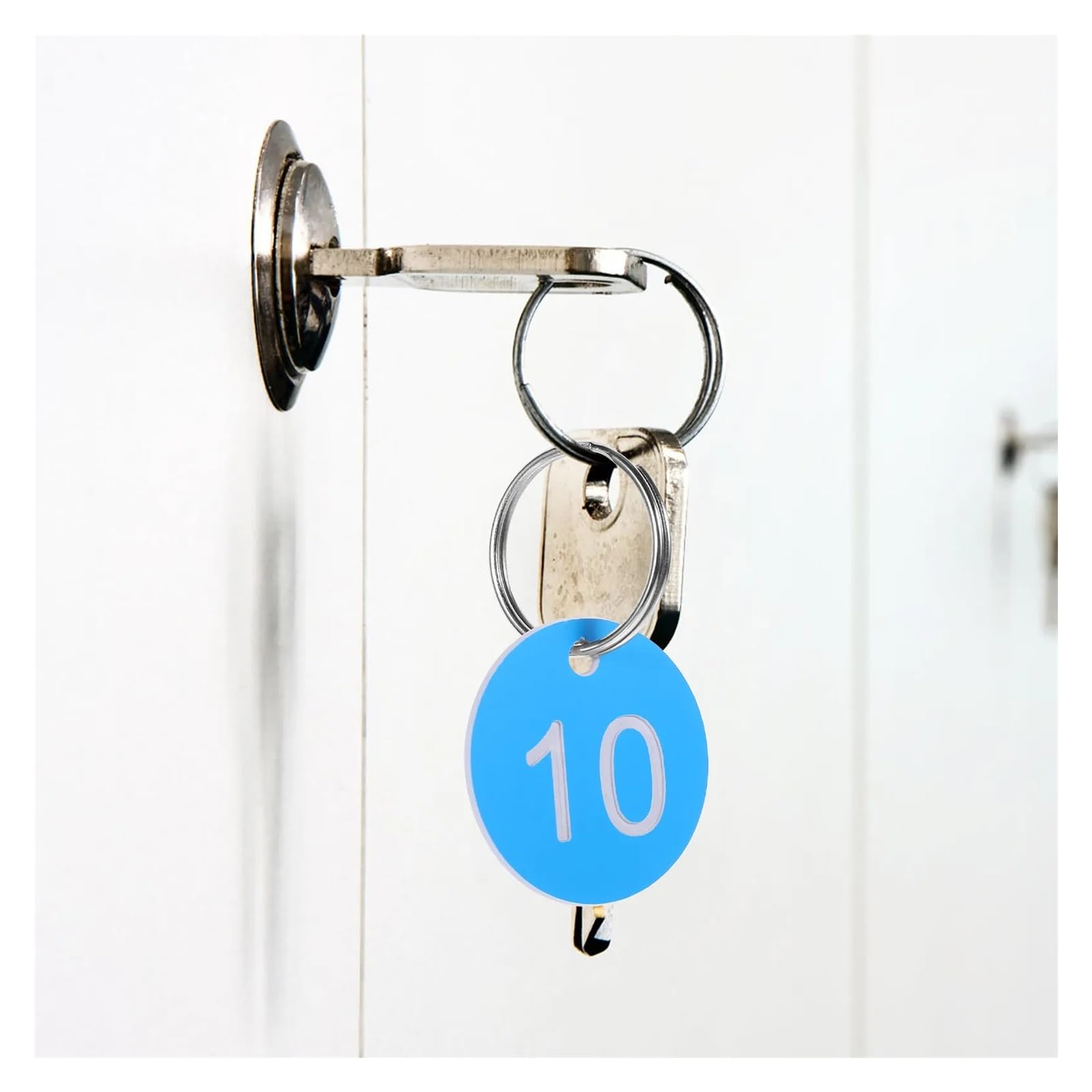 Lot de 100 étiquettes d'identification numériques en plastique de 1 à 100 étiquettes numériques pour décoration de supermarché, restaurant, boîte aux lettres, salle de sport, école