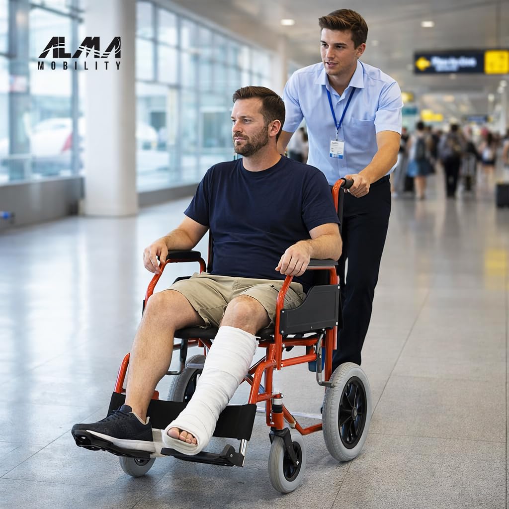 ALMA Silla de Ruedas de Tránsito Plegable, Reposapiés Abatible, Reposabrazos, Ruedas Traseras Macizas, Soporta hasta 100 kg