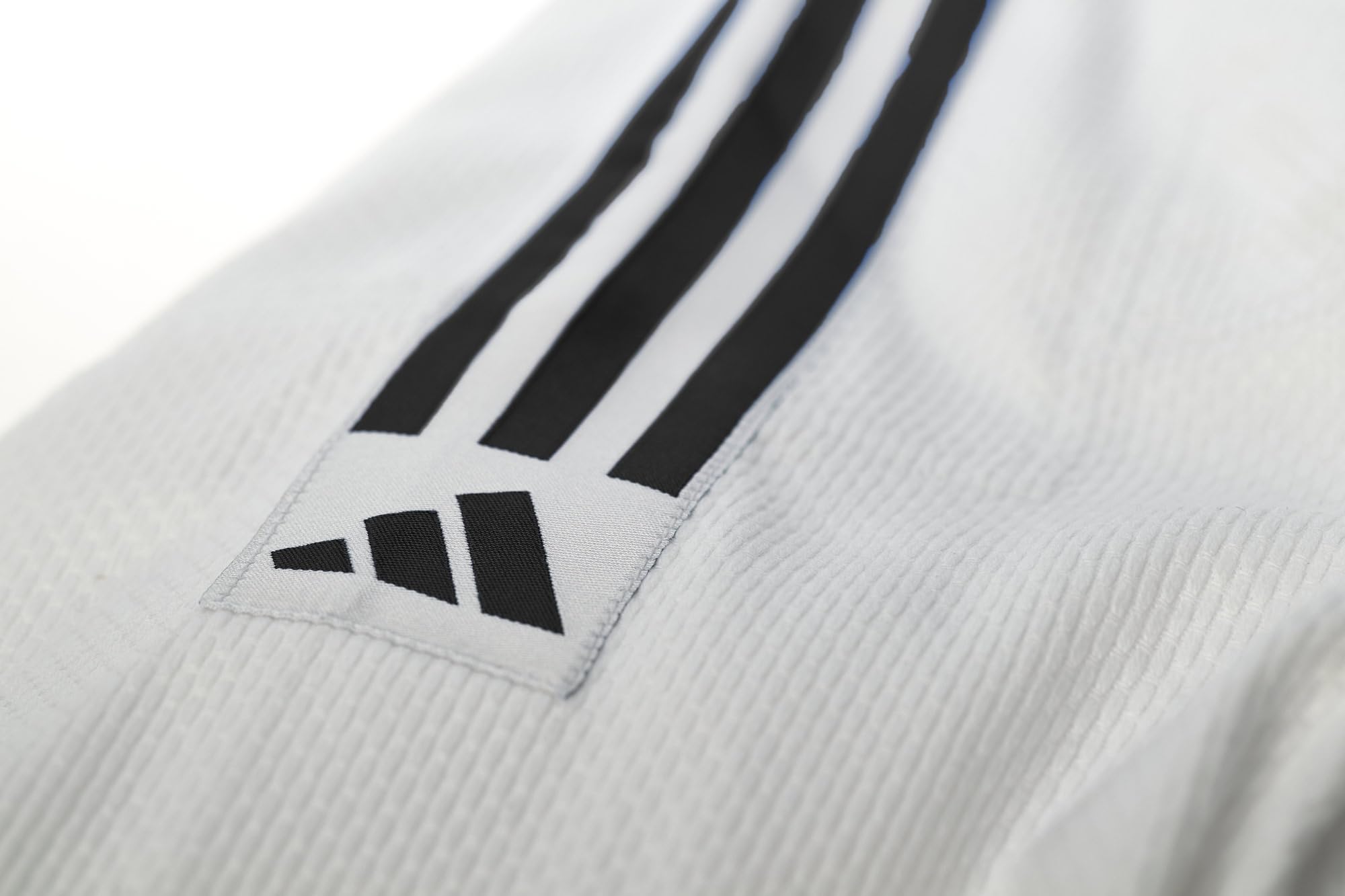 adidas Judoanzug J350 Club | Judo-GI für Kinder und Erwachsene | Training und Wettkampf | 350g/qm | 110-190 cm | Weiß oder Blau