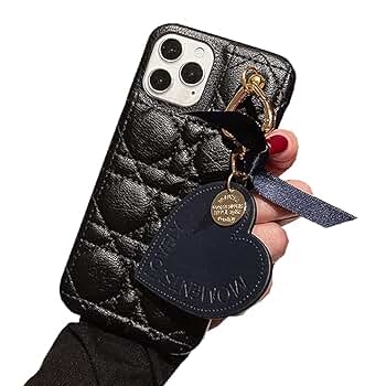 Amazon.co.jp: 【Emikal】ハートチャーム キルティング iPhone13