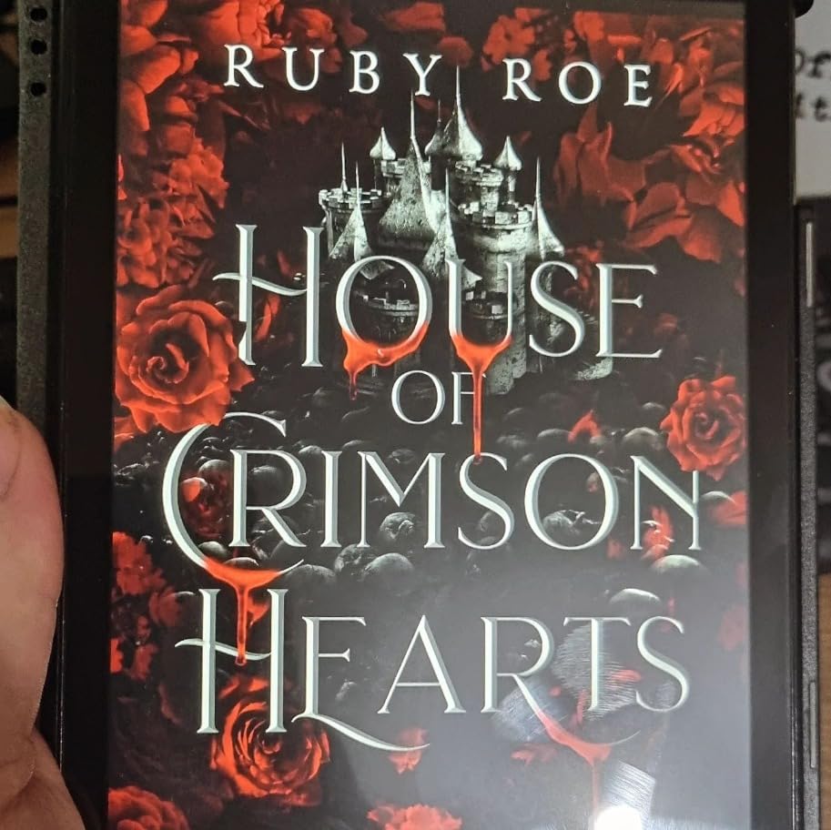 House of Crimson Hearts A Steamy Vampire Fantasy Romance 1