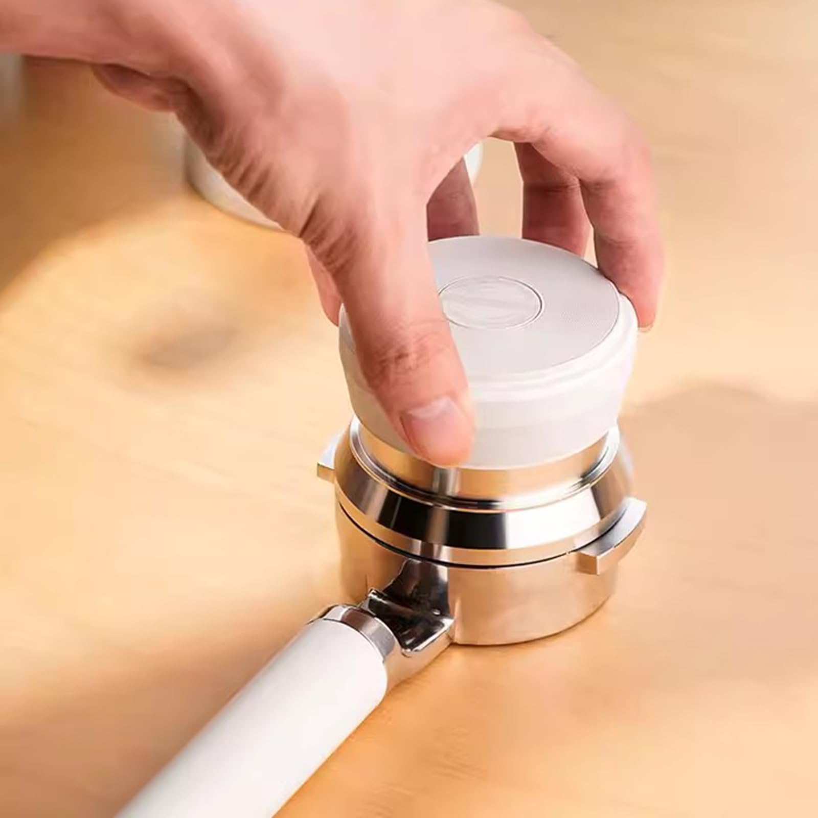 Set di accessori per caffè espresso, 58 mm in acciaio inox con design a molla, strumento WDT e distributore di caffè per portafiltro