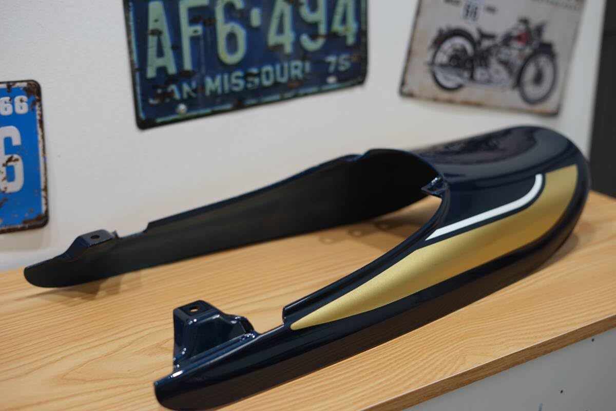 z９００rs　ロングテールカウル +フェンダーレスキット　Javimotor Z900RS アイアンフェンダーレスキット+ロングテールカウルセット【2024