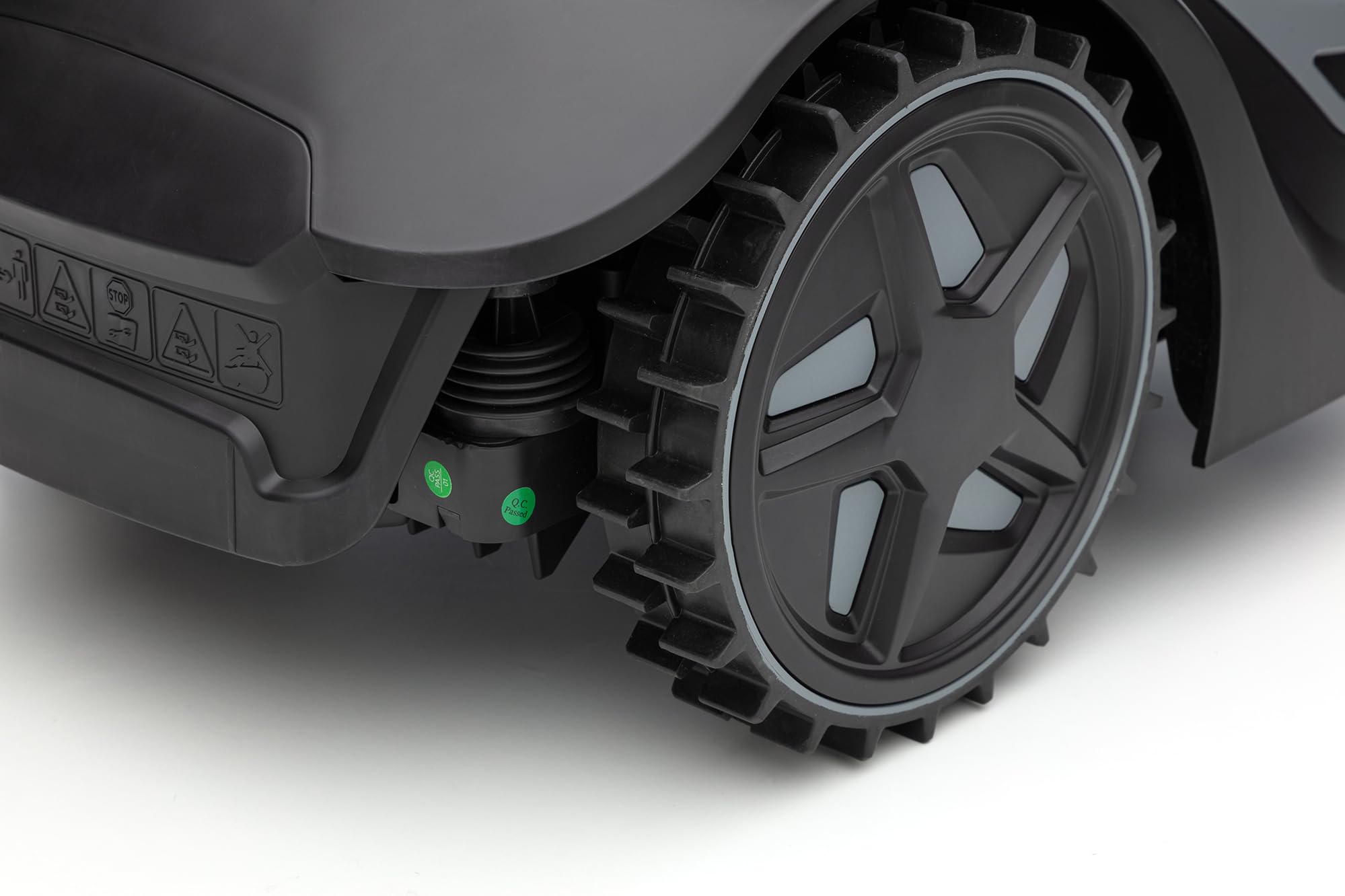 IKRA Robot cortacésped iROM 600 para céspedes de hasta 600 m², WiFi o Bluetooth, Control por App, multizona, Incl. estación de Carga & Sensor de Lluvia, 6 Cuchillas de Repuesto