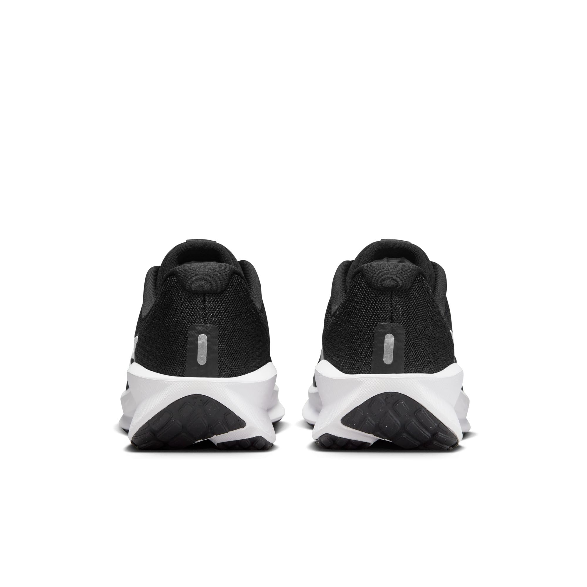 Nike Downshifter 13 Straßenlaufschuh für Damen, FD6476