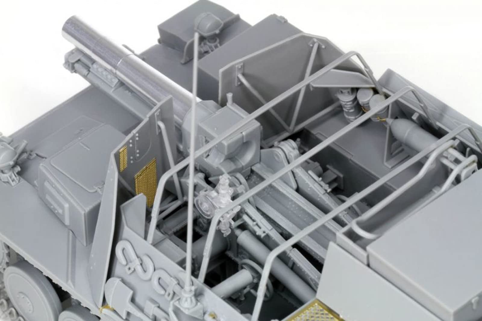 Amazon | ドラゴン 1/35 第二次世界大戦 ドイツ軍 15cm 33式重歩兵砲
