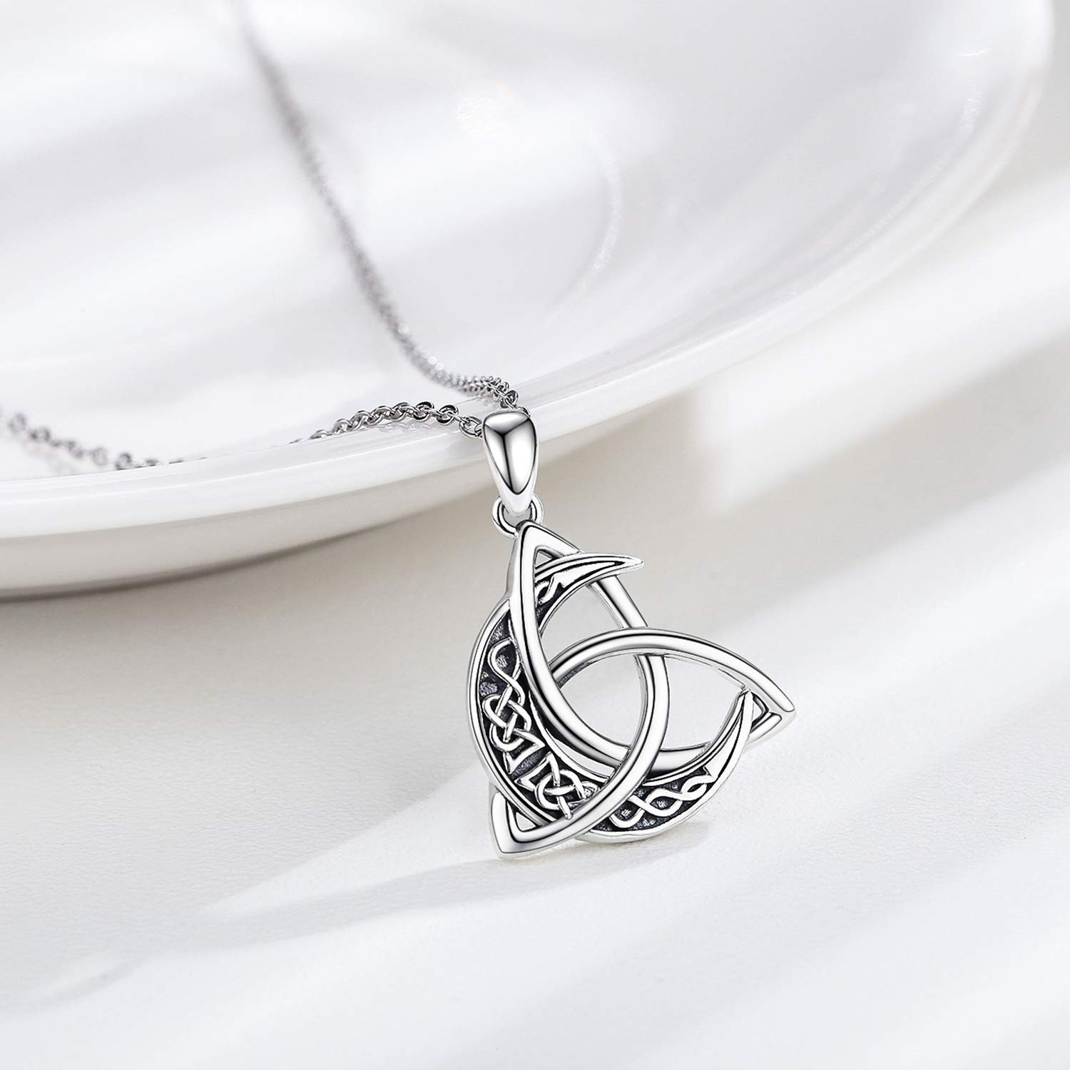 Midir&Etain Keltische Kette 925 Sterling Silber Keltische Mond Anhänger Halskette Keltischer Knoten Schmuck Geschenke für Damen Frauen Mädchen Männer