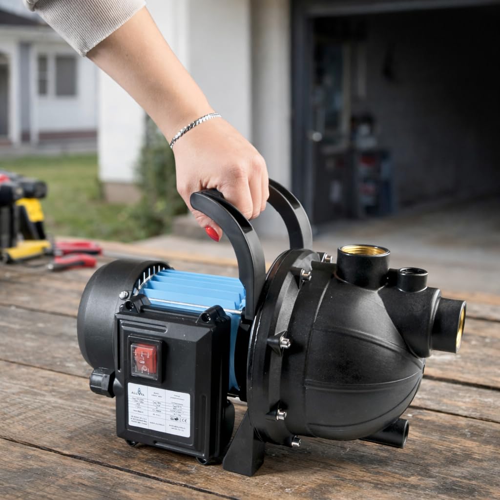 Gartenpumpe HANDY 3600 (1000 W, 3600 l/h, 48 m Förderhöhe) - selbstansaugende Wasserpumpe mit Tragegriff - Wassereinfüllschraube, Wasserablassschraube - Hauswasserwerk, Teichpumpe, Gartenbewässerung