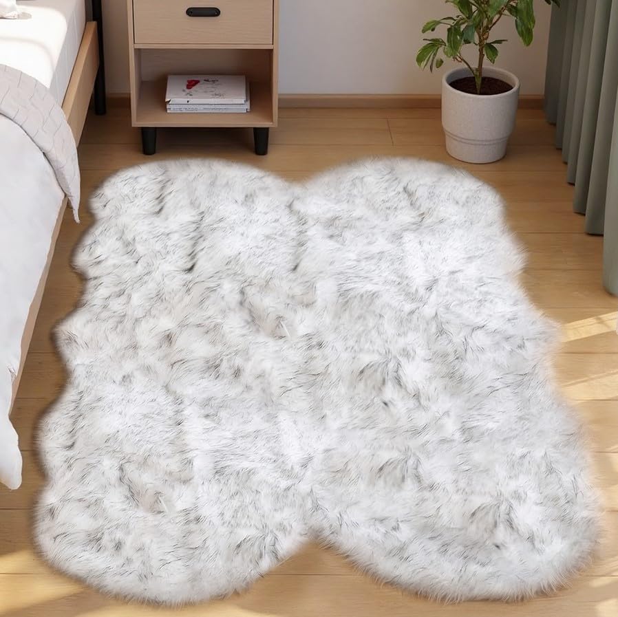 Amazon.com: Goolela Faux Sheepskin Fur Rug 4x6 Fluffy Fuzzy Furry