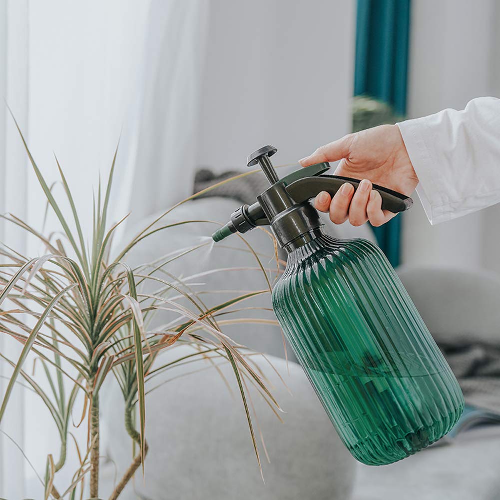 IBLUELOVER 2L Vaporisateur Plante Vide Arrosoir Plante Interieur Pulverisateur de Jardin de Pompe en Plastique Vaporisateur d'eau Bouteille pour Plantes Fleurs Cuisine Nettoyer Outils de Jardinage