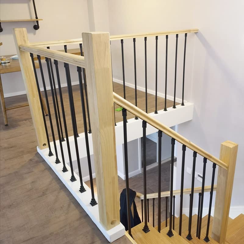 Garde-corps moderne avec balustres carrés noirs en métal plein - 4