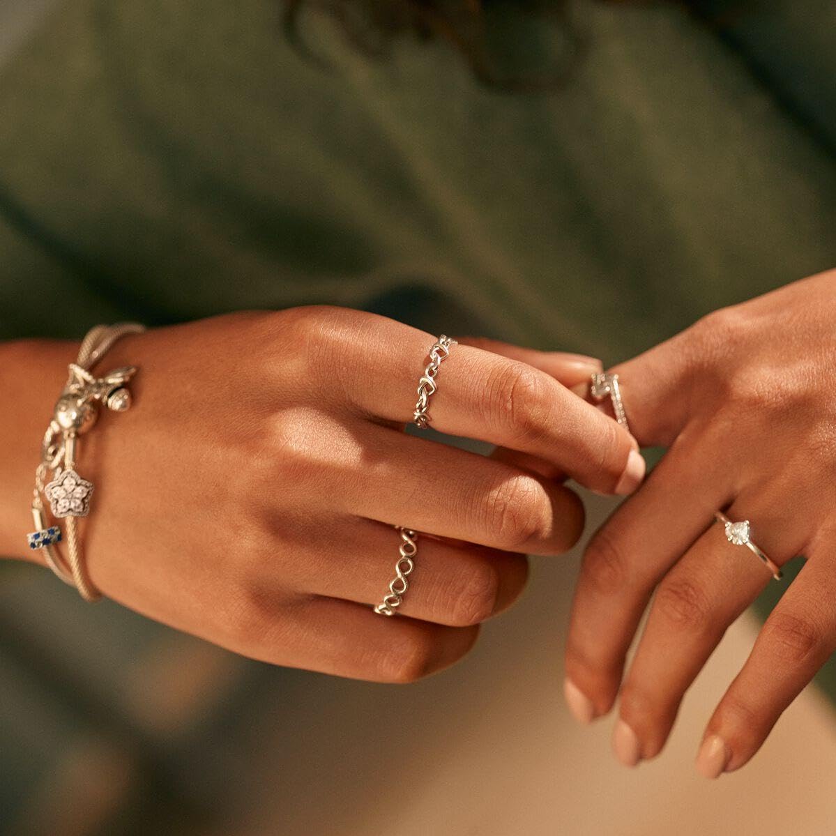 PANDORA - Anello cuori intrecciati