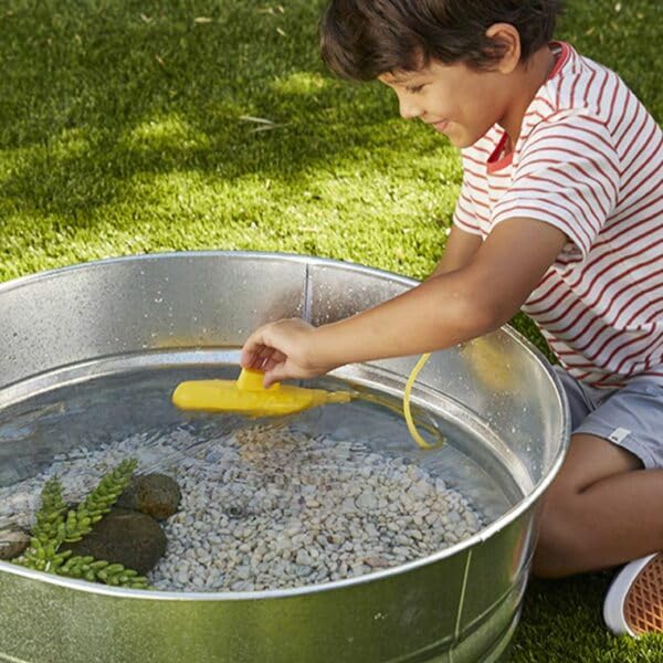 Little Passports Create + Play: Submarine | Ages 5-8 | STEM Science Kit for Kids | Engineering Building Set | Marine Biology Gift | Water Play Toy - Image 4