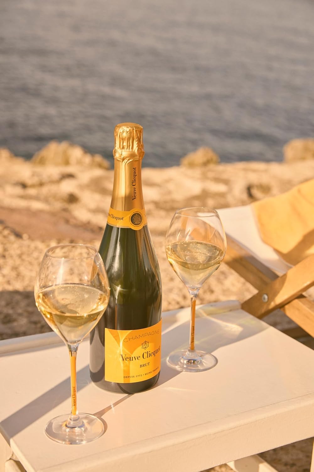 Veuve Clicquot Brut Carte Jaune Champagne 12,5% 75cl (Lot de 2)