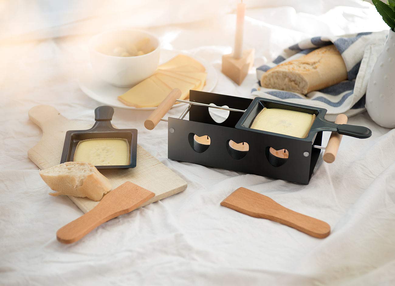 Rosenstein & Söhne Raclette ohne Strom: 4er-Set Teelicht-Raclette für 2 Personen, mit Schabern und Teelichtern (Faltbares Teelicht, Camping, Grill)