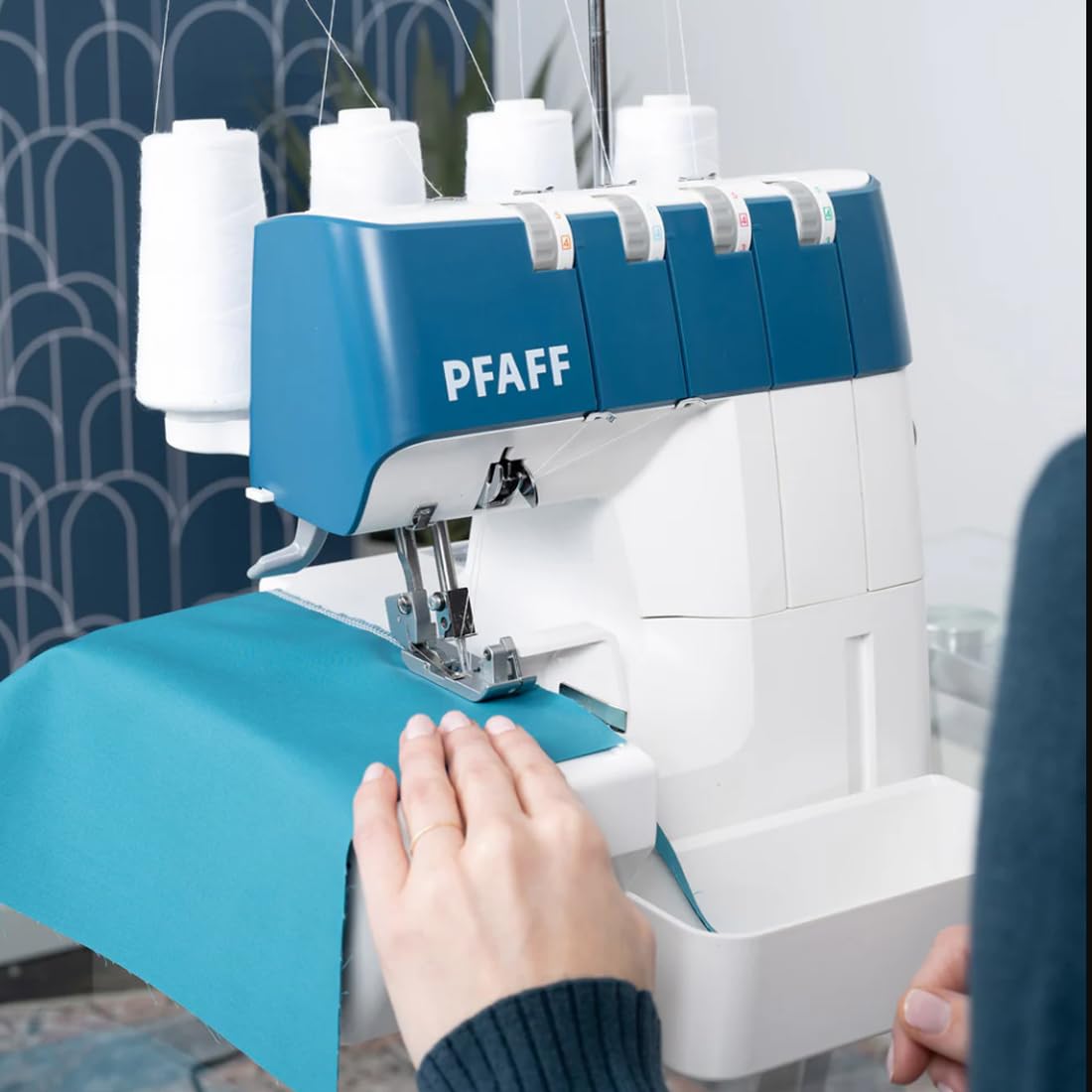 Pfaff Admire 1000