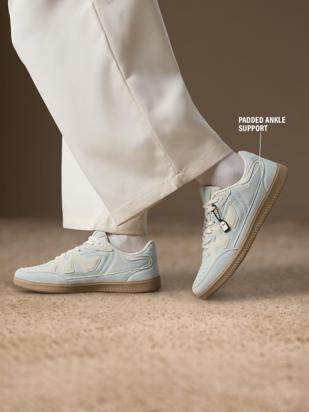 The Souled Store Kanso V2: sneakers basse smeraldo da donna e ragazza | Scarpe da ginnastica retrò verde e bianco sporco con pelle scamosciata di alta qualità, suola in gomma resistente e supporto